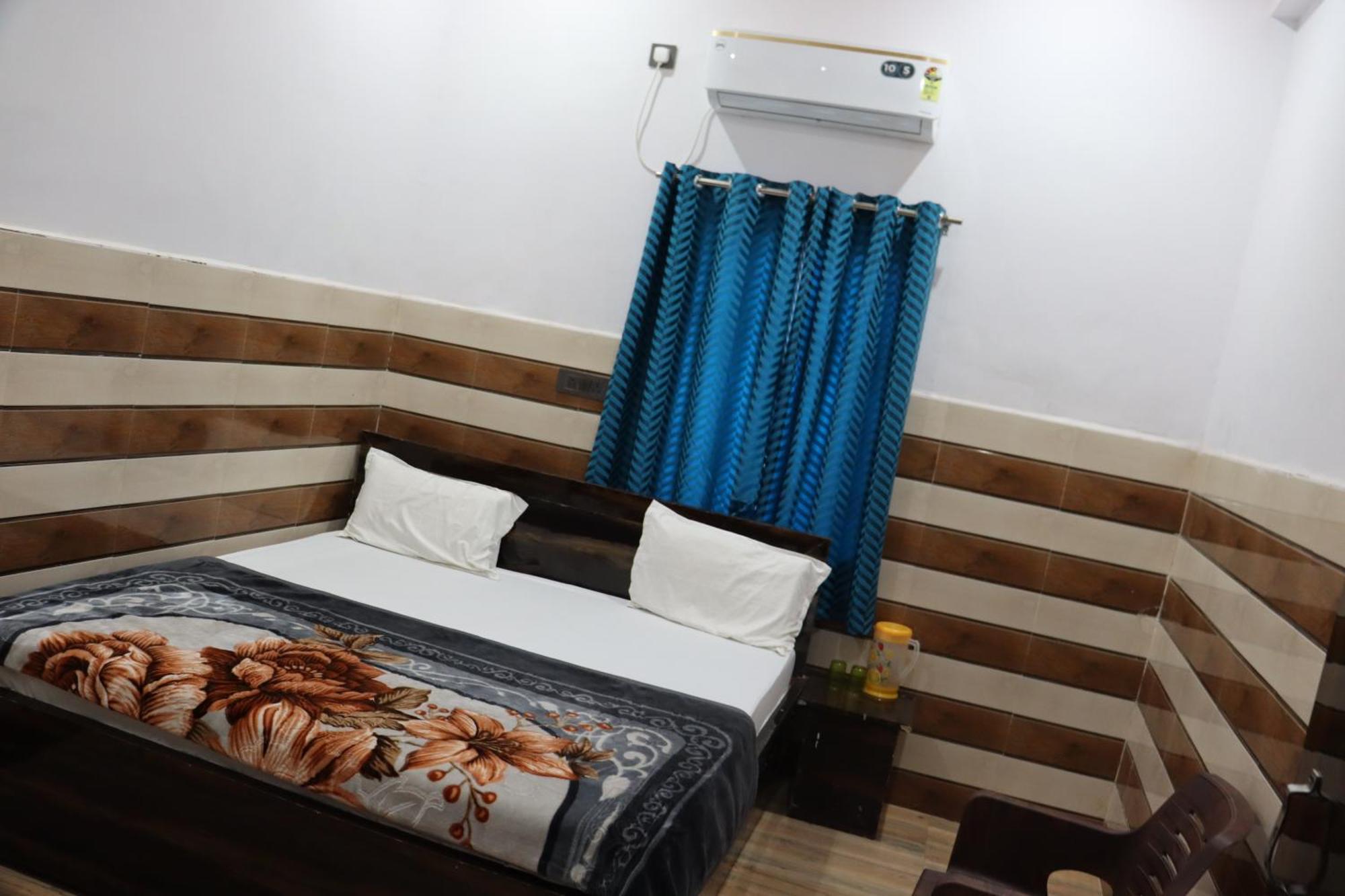 K.D.Dham Near Prem Mandir1 Hotel Vrindavan Exterior photo
